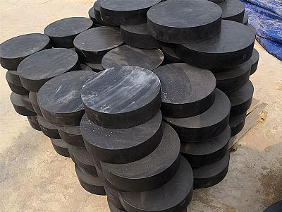 玉州区板式橡胶支座由若干层橡胶片与薄钢板经加压硫化